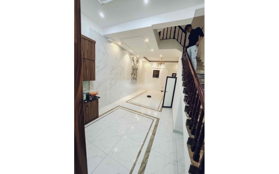 CHO THUÊ NHÀ ĐỘI CẤN, BA ĐÌNH 3 TẦNG, 55M2, 3 NGỦ MỚI ĐẸP, FULL ĐỒ Ở NGAY
